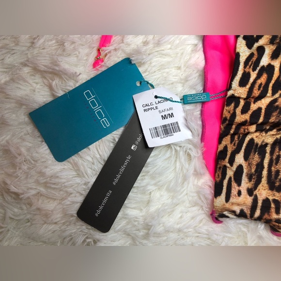 🐆💓🔥Dolce Leopard Print and Hot Pink Bikini Bottom with gold accent size M NWT🔥💓🐆 - Picture 9 of 16